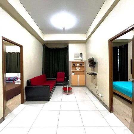 Lovely 2 Bed Room Condo Infront Of Naia Terminal 3 Manila Exteriör bild