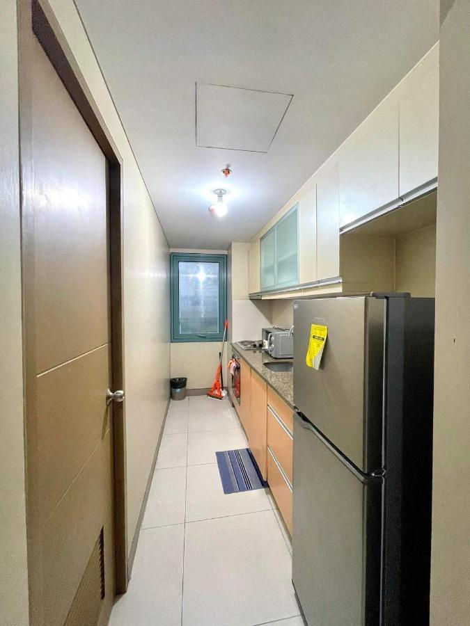 Lovely 2 Bed Room Condo Infront Of Naia Terminal 3 Manila Exteriör bild